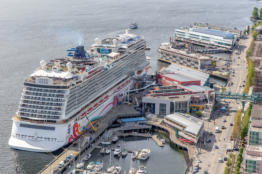 cruise terminal in port