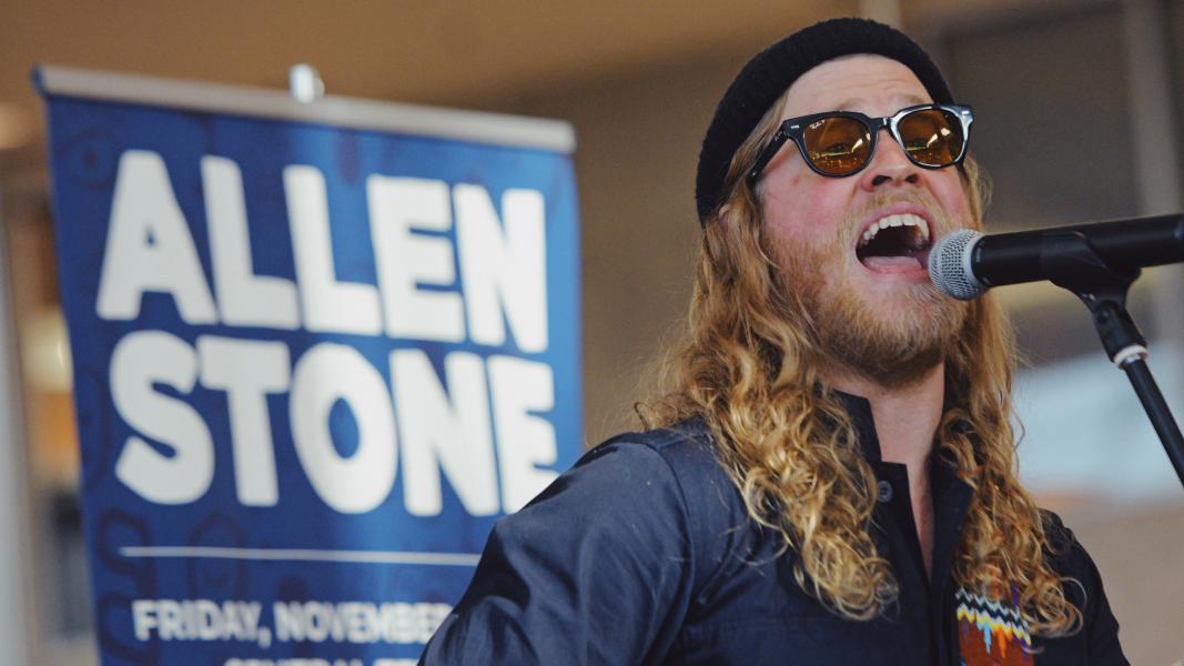 Allen Stone performs at SEA.