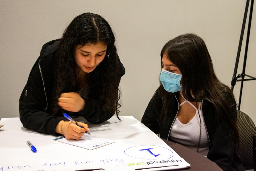 Highline students work on their pitch