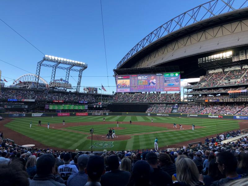 Mariners playing at T-mobile park