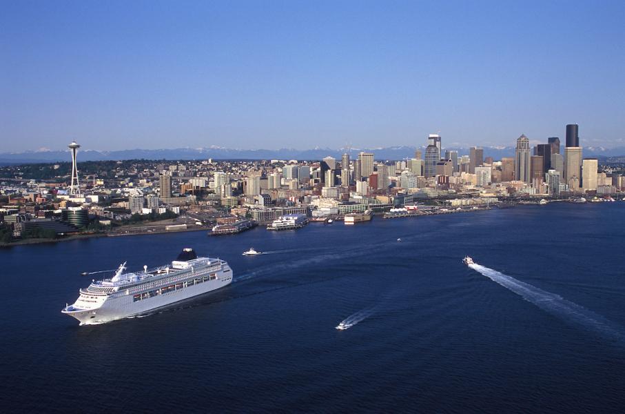 Norwegian Sky and the city of Seattle