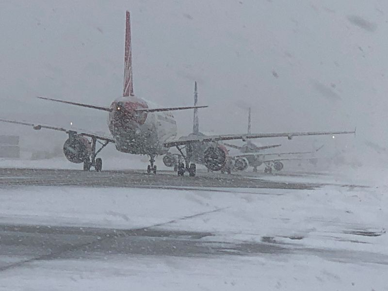 Planes on the runway at SEA February 2019