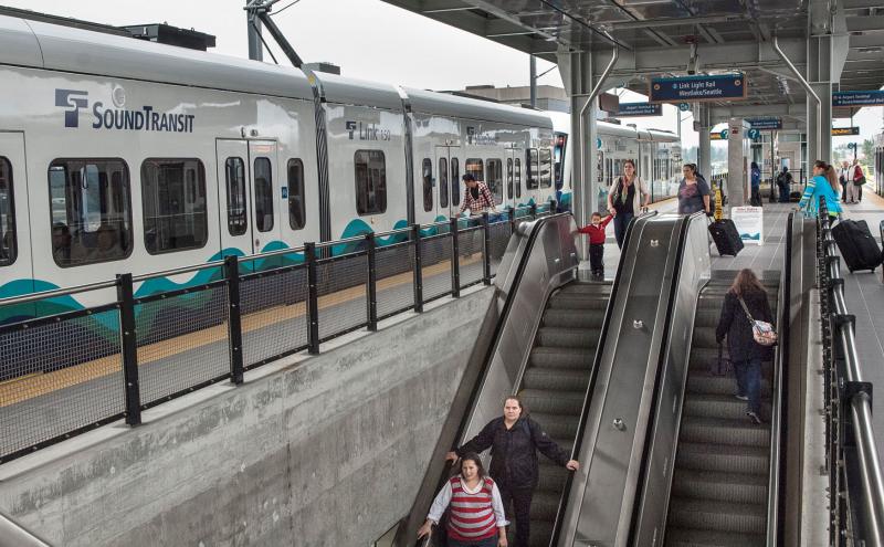 Sound Transit Link Light Rail Port Of Seattle
