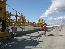 Sea-Tac Airport’s Center Runway