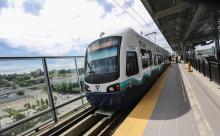 Mass transit train pulls into Seattle-Tacoma Airport Station. Photo by P_Wei.